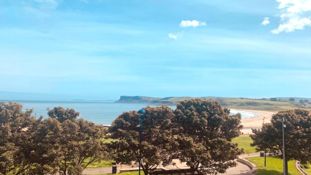 Marine Hotel Ballycastle Exteriör bild