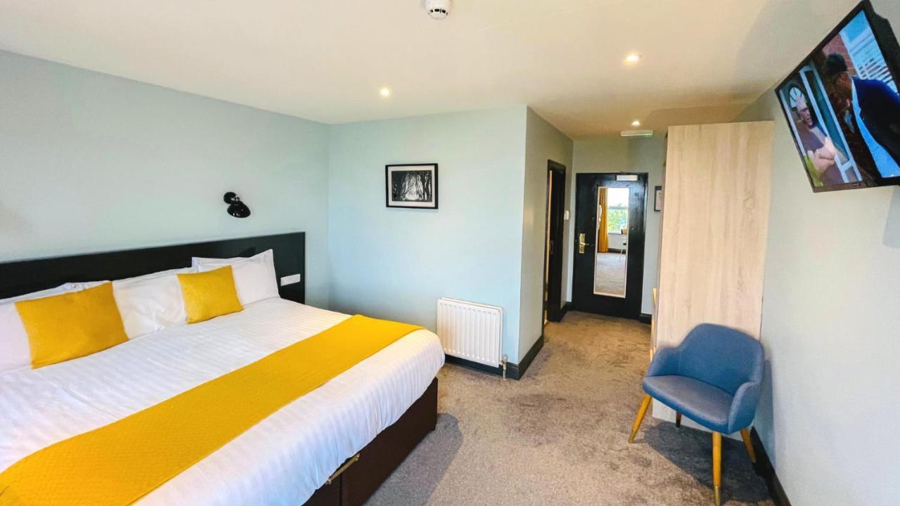 Marine Hotel Ballycastle Exteriör bild