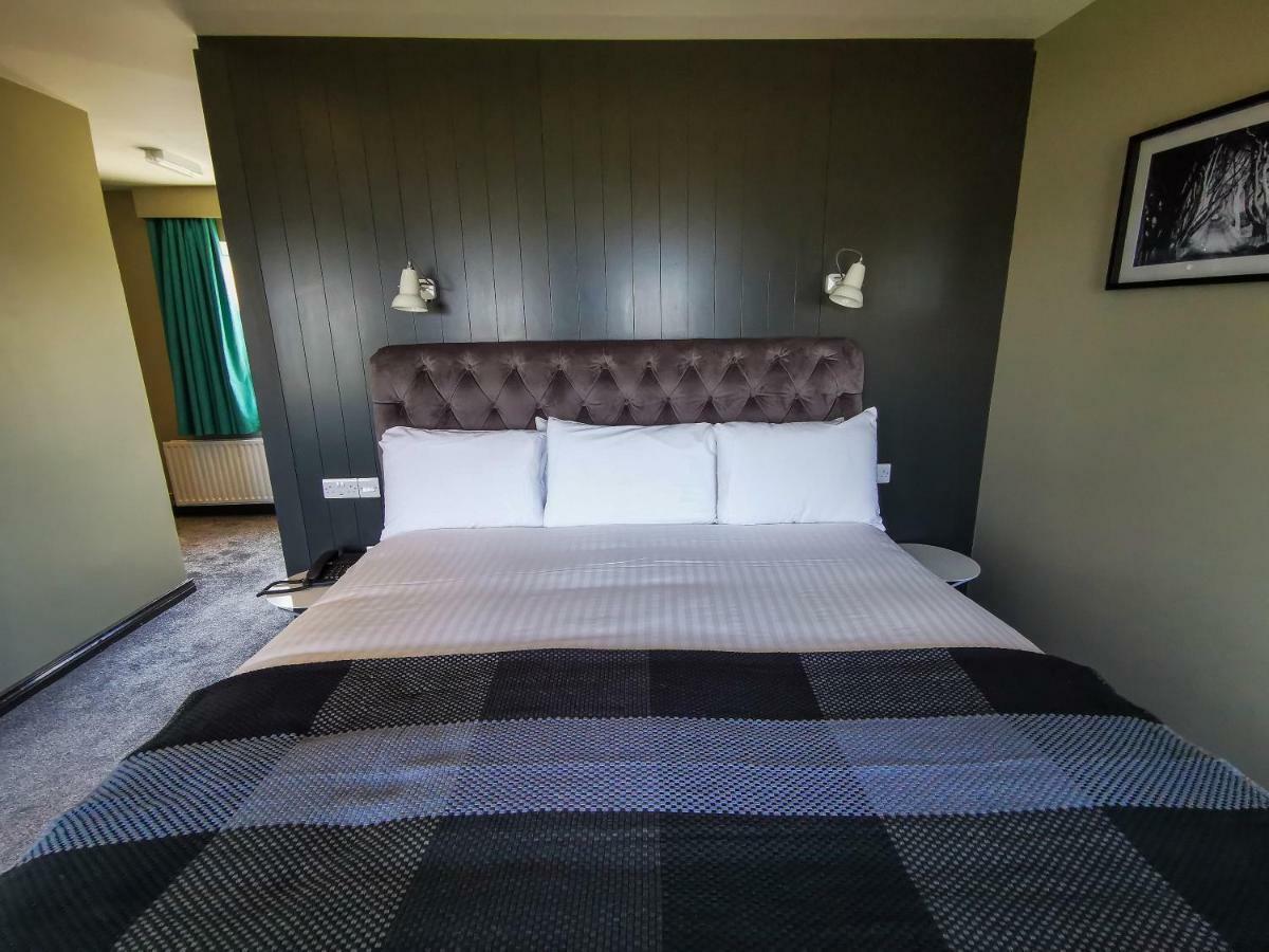 Marine Hotel Ballycastle Exteriör bild